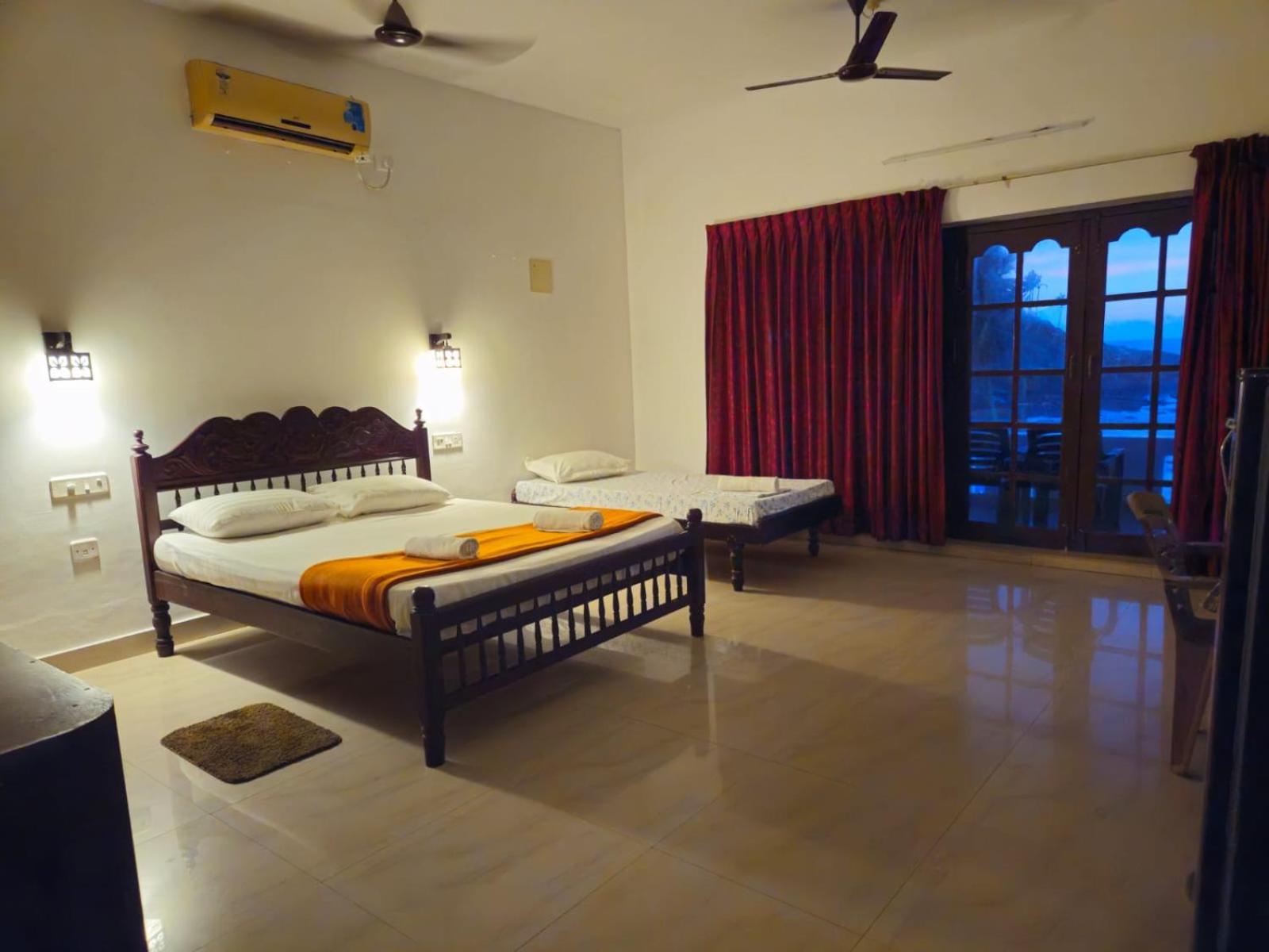 Orion Seaview Beach Hotel Kovalam Εξωτερικό φωτογραφία